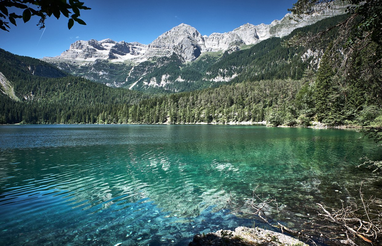 panorama lago di tovel